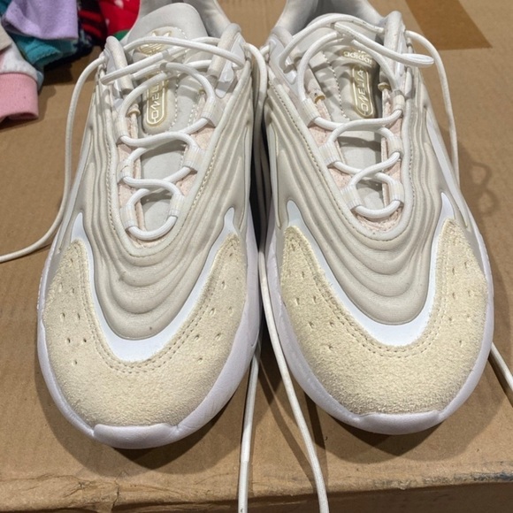 Adidas ozelias‎ - Picture 3 of 4